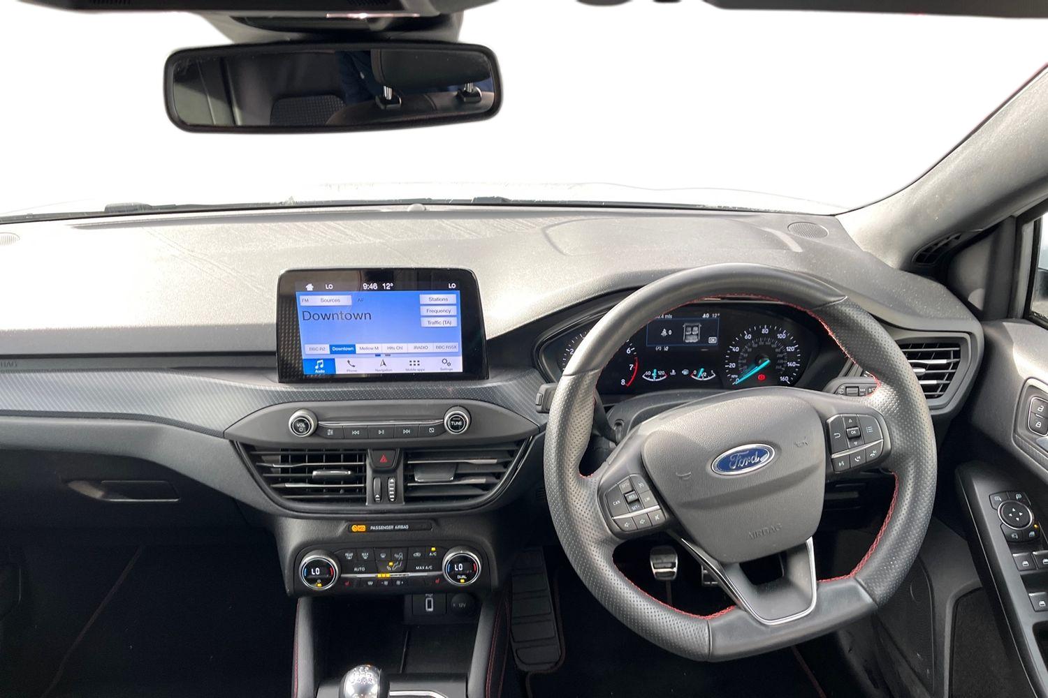 Ford FOCUS Photo 10