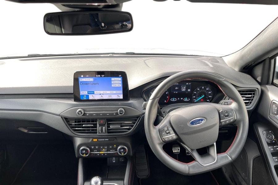 Ford FOCUS Photo autoimg-77e38c62a6bd8881c5c2b32ca560cfd2fe4751e4.jpg