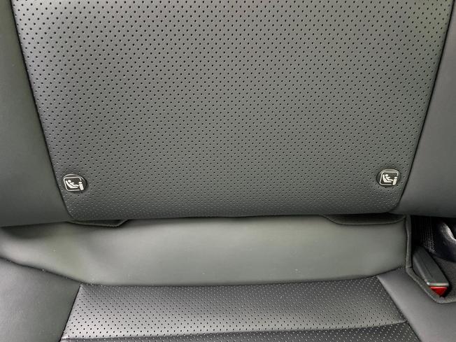 KIA EV4 Photo 35
