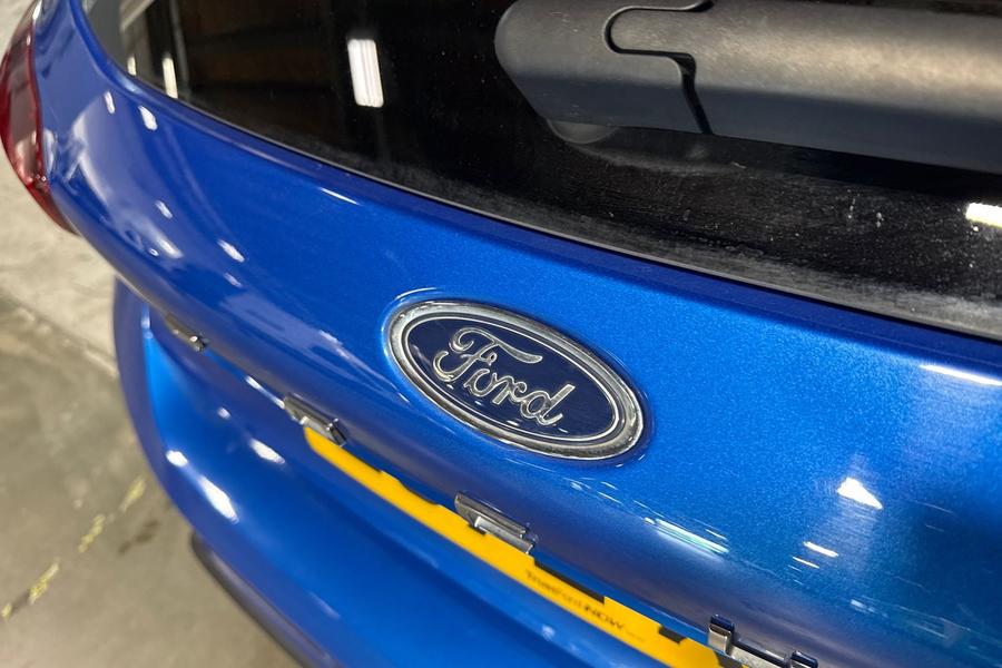 Ford FOCUS Photo autoimg-77e9223203bb6eec7e843a202dbb5f0e7731a9fd.jpg