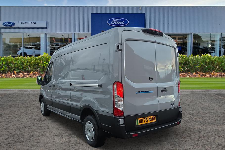 Used Ford E-TRANSIT 2