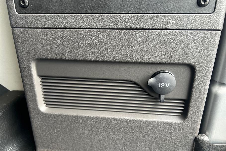 Used Ford E-TRANSIT LS75RJX 27