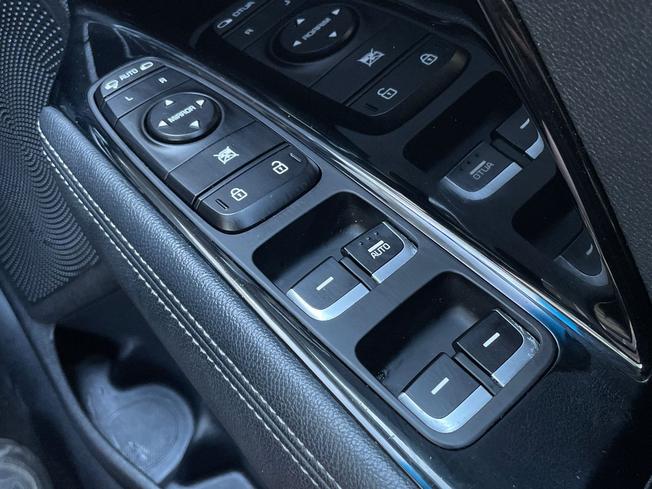 KIA Niro Photo 34