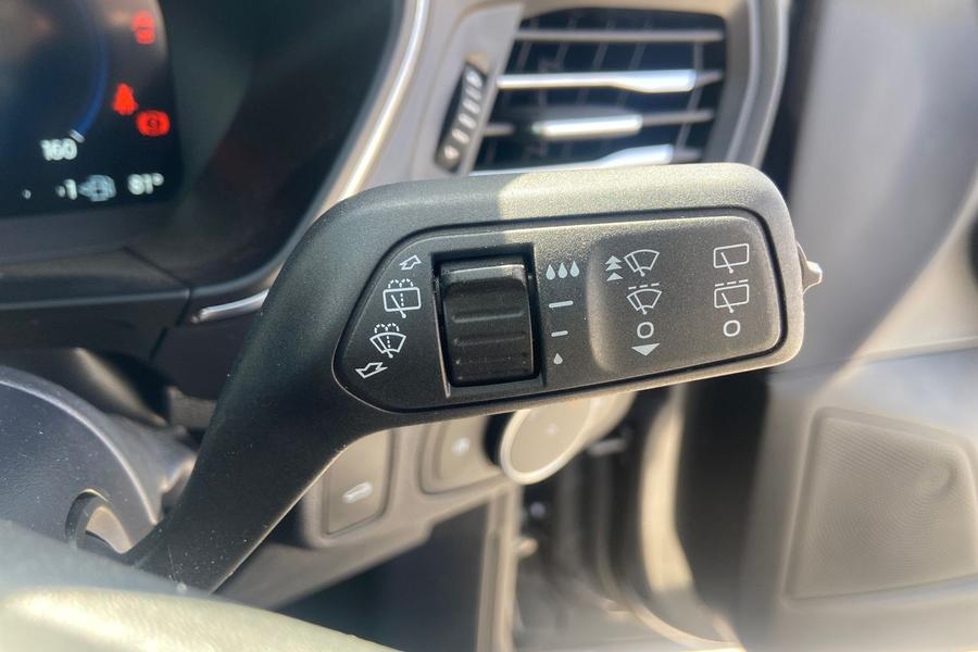 Ford FOCUS Photo autoimg-77f70f66ee8f8aa1e25f307767ba407134e689c4.jpg