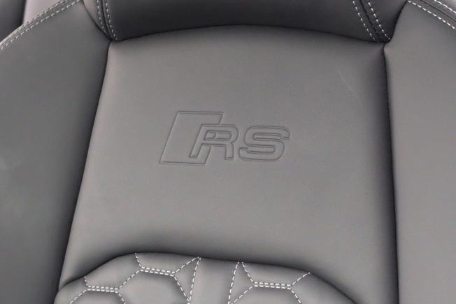 AUDI Rs4 Avant Photo 46