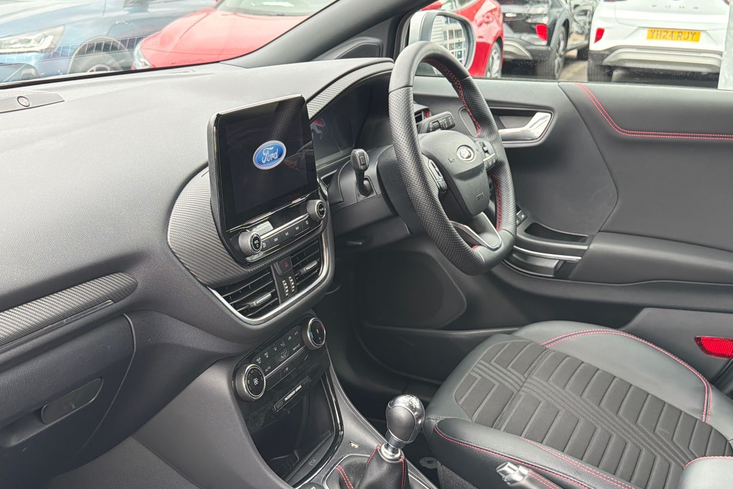 Ford PUMA Photo 17