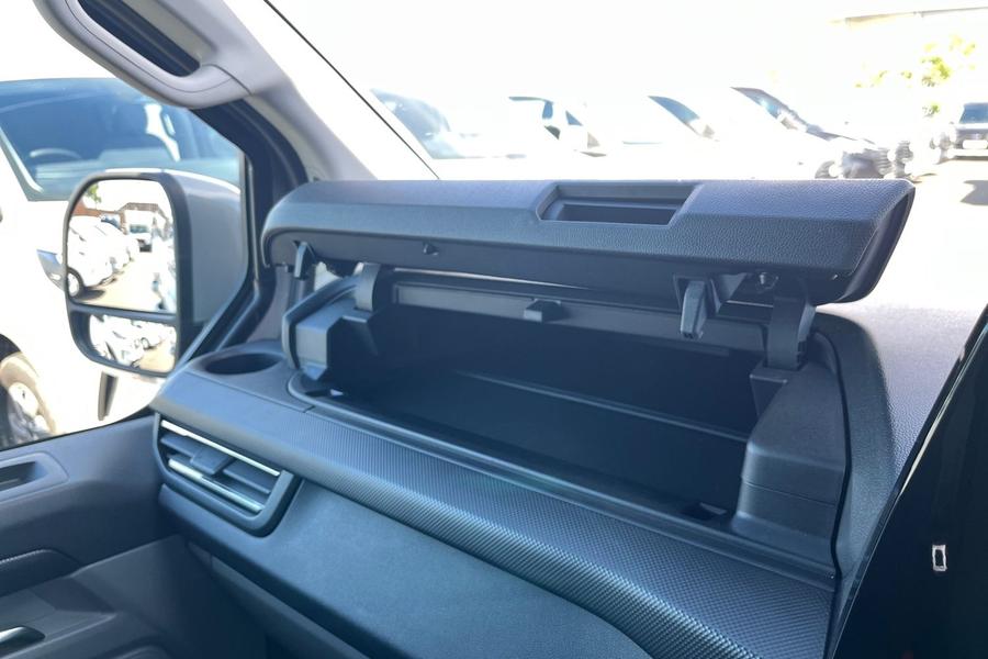 Ford TRANSIT CUSTOM Photo autoimg-780085dc1035f3b402009743ce5adb5bd1191c7c.jpg