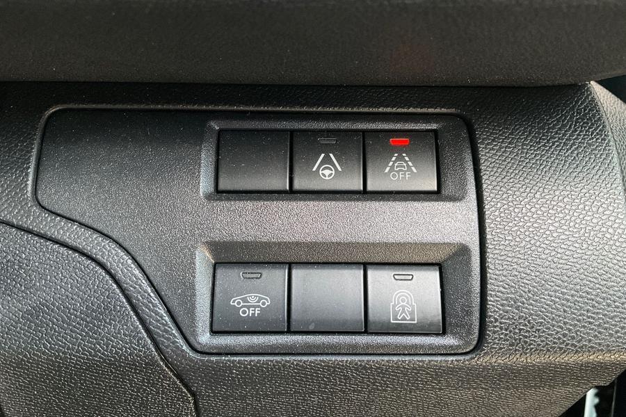 Peugeot 3008 Photo autoimg-7802270c634f7f37d425f98eb07142caf379490a.jpg