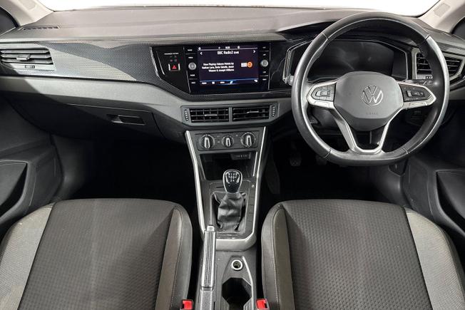 VOLKSWAGEN Polo Photo 10