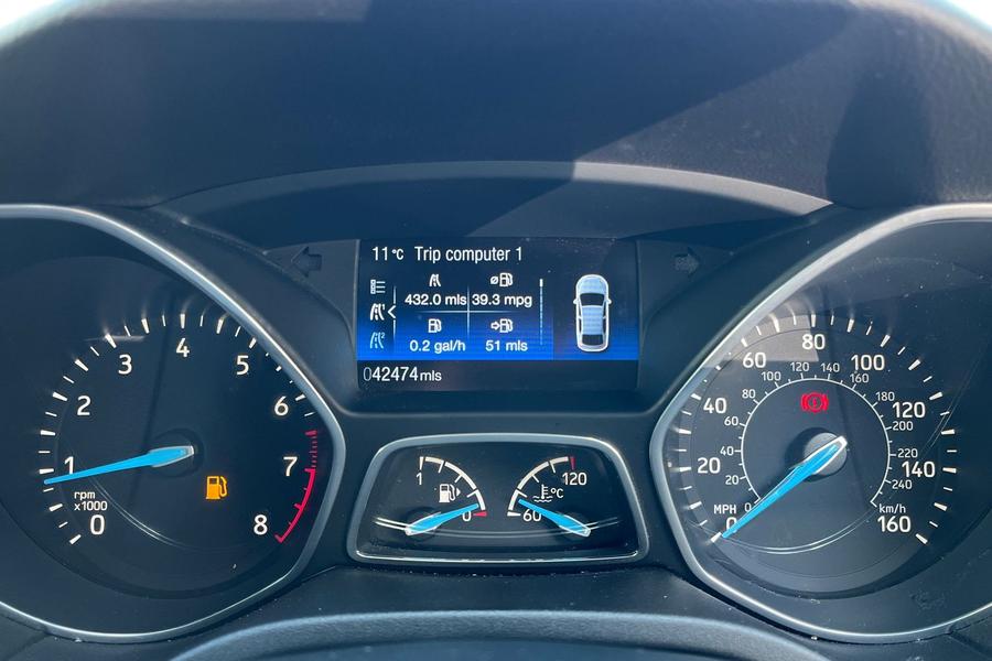 Ford FOCUS Photo autoimg-7803bb2169f987d35aabbbe7aa0ac85399ee0d00.jpg