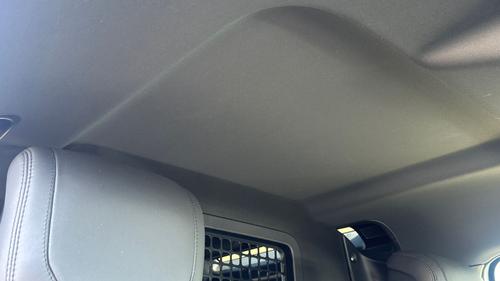Land Rover Defender Photo autoimg-780cb09cf9b0a0db3be3e910940e91ac800a3f41.jpg