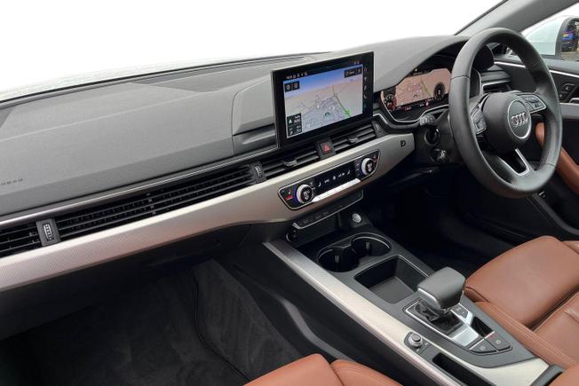 AUDI A5 Photo 2