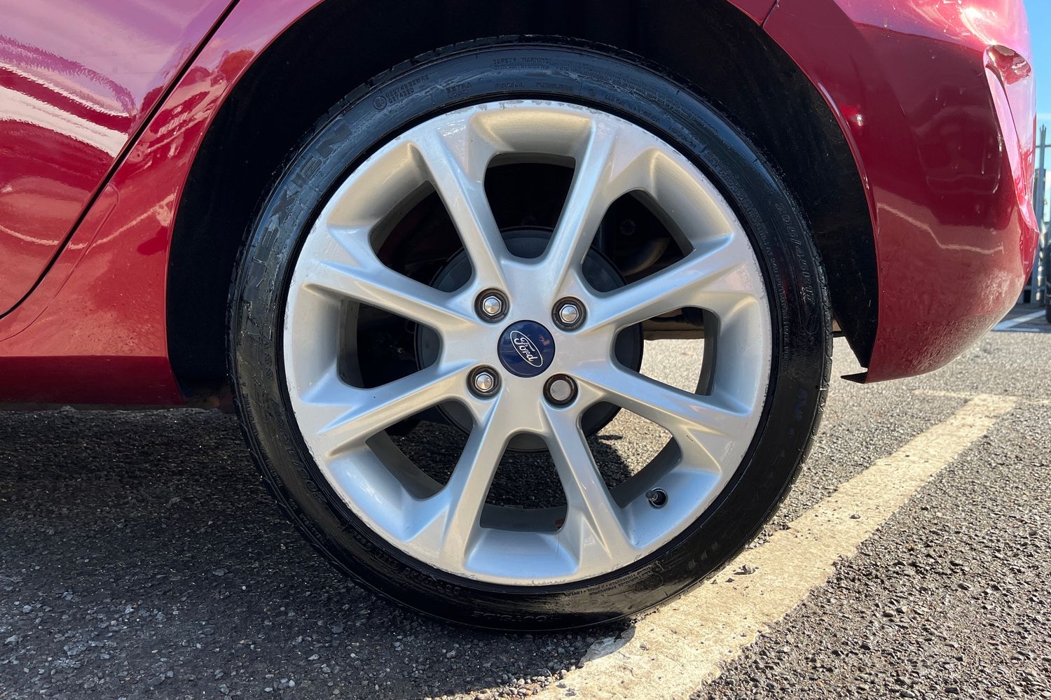 Ford FIESTA Photo 34