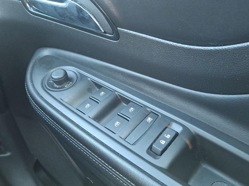 Used Vauxhall Mokka X YD19WKE 24