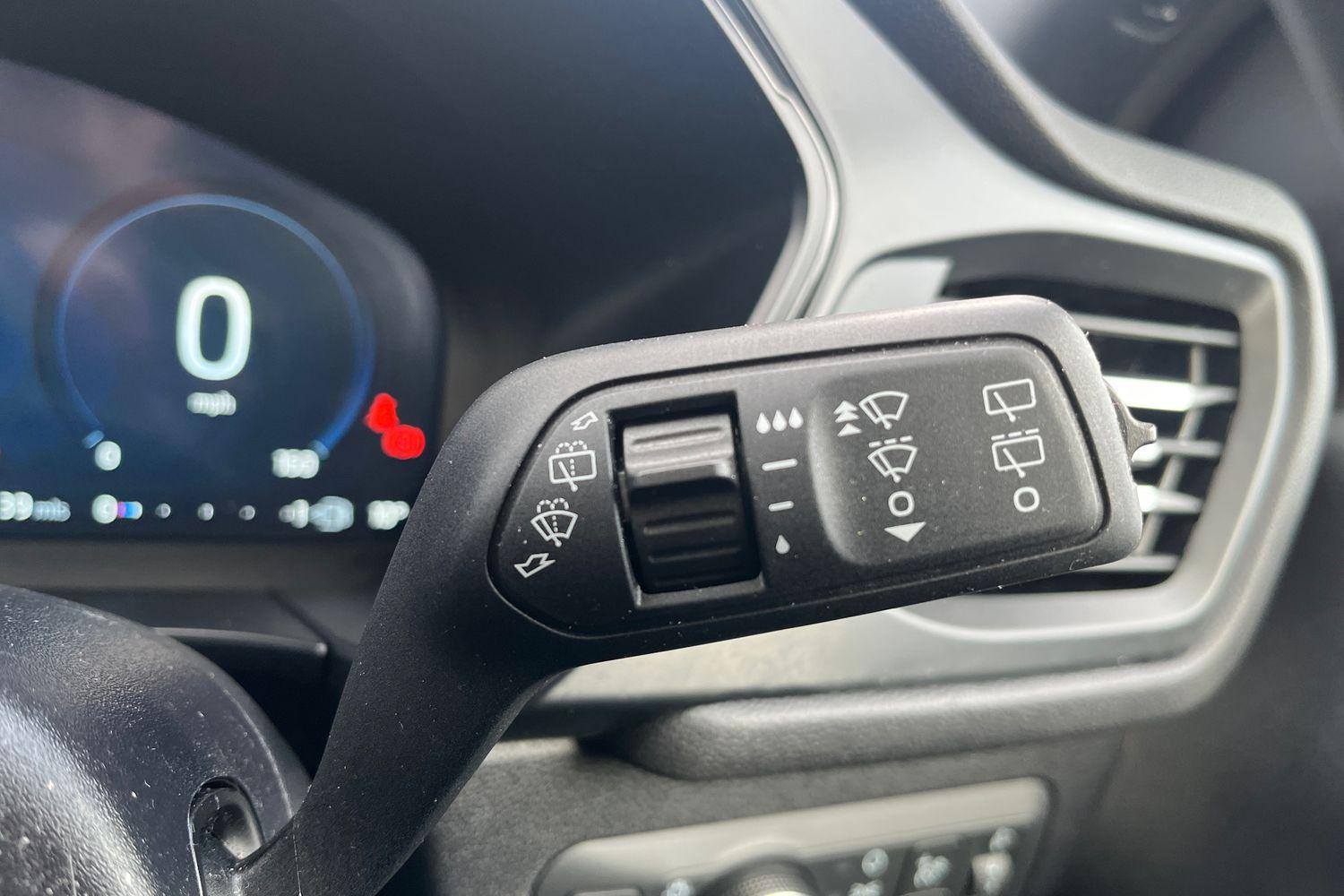 Ford KUGA Photo 14