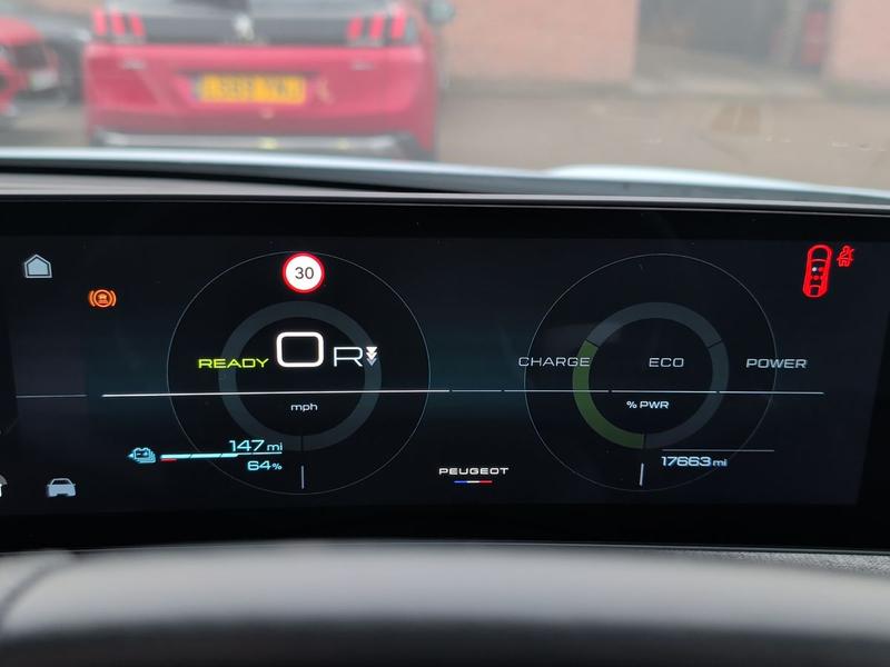 Used Peugeot E-3008 NV24VOB 15