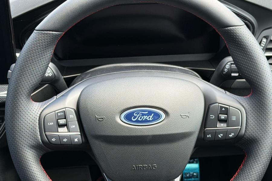 Ford FOCUS Photo autoimg-781e5c52c85866b6a3f9fca52f0c3482e4e2a711.jpg