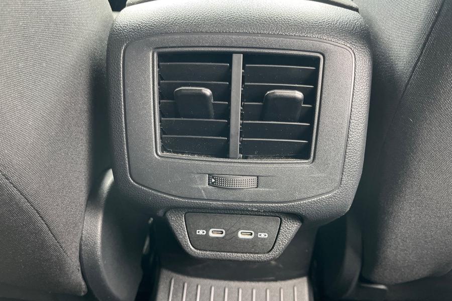 Volkswagen T-ROC Photo autoimg-7820df2c3c96132786b9f67501b0b4f081780e62.jpg