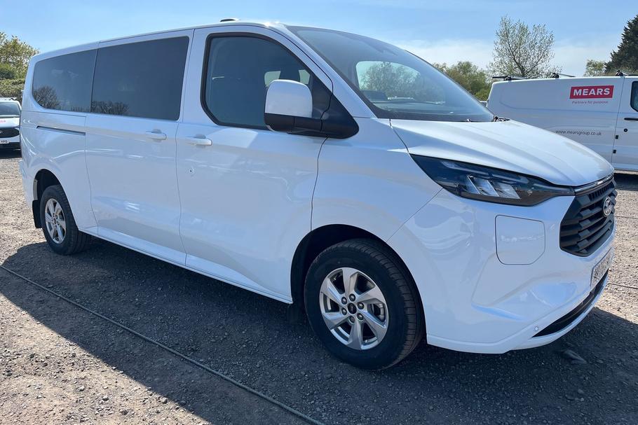 Used FORD TRANSIT CUSTOM WP75CMK 24