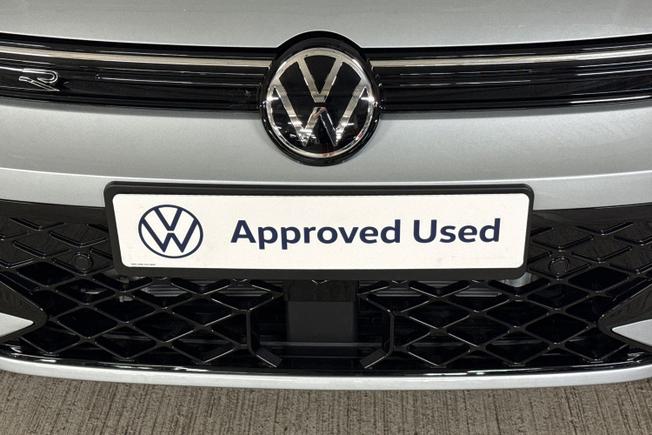 Volkswagen Golf Photo 39