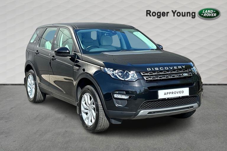 Used Land Rover Discovery Sport WH19TUJ 1