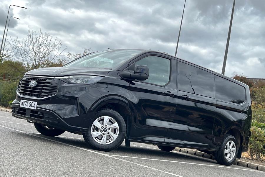 Ford TRANSIT CUSTOM Photo autoimg-782ee62f9964077274833c5678c7ad9238b3c377.jpg