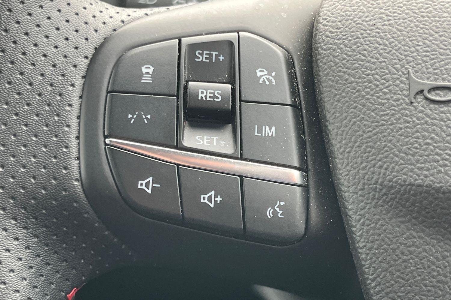 Ford KUGA Photo 41
