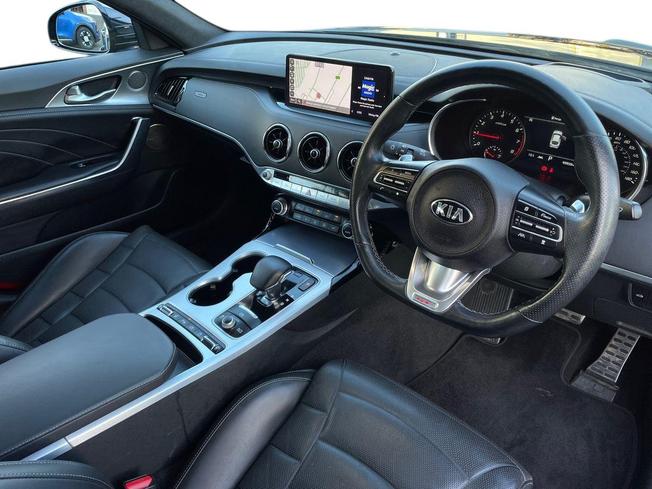 Kia Stinger Photo 6