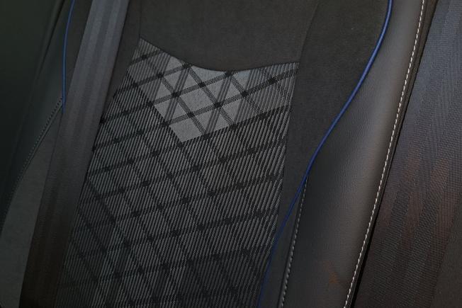 VOLKSWAGEN Tiguan Photo 28