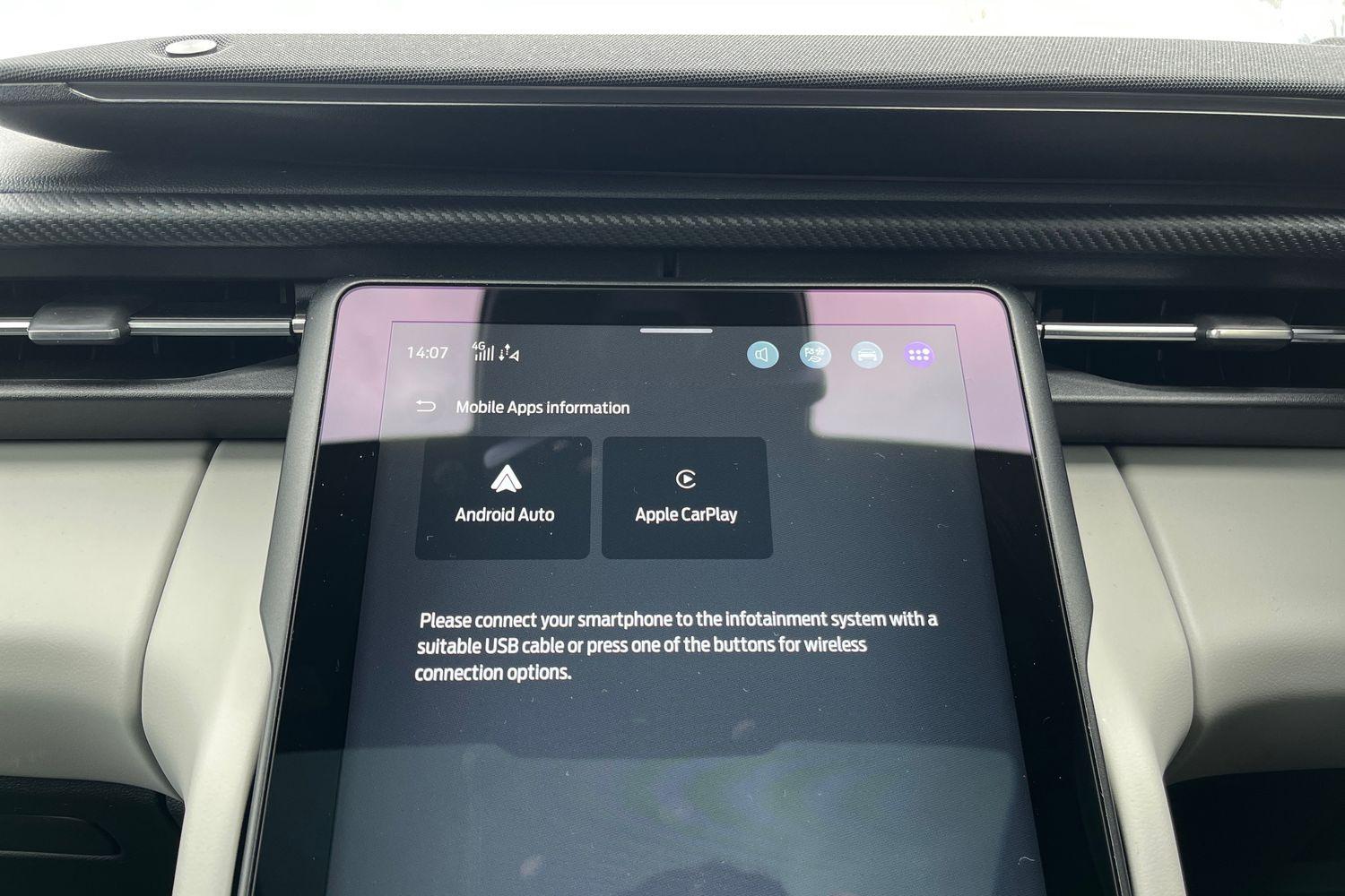 Ford EXPLORER Photo 31