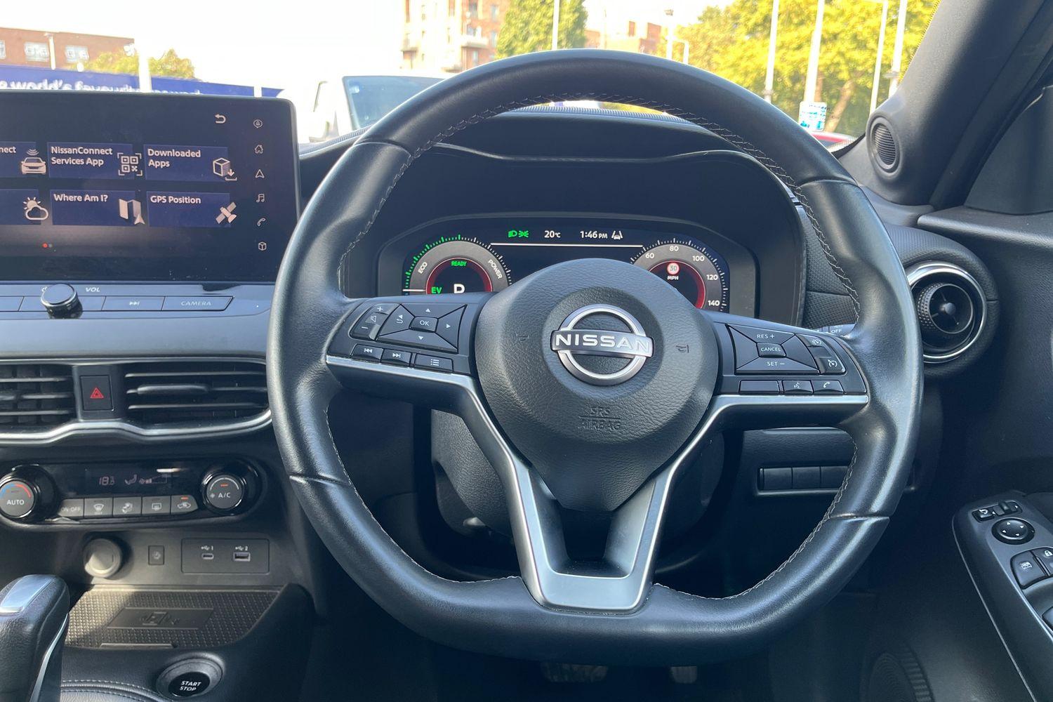 Nissan JUKE Photo 11
