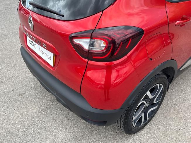RENAULT Captur Photo 22