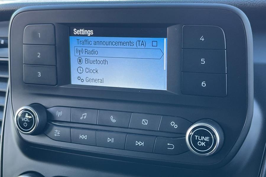 Ford TRANSIT CUSTOM Photo autoimg-784fceb2ad6b493e31fbe34fe697949089ab9a2c.jpg