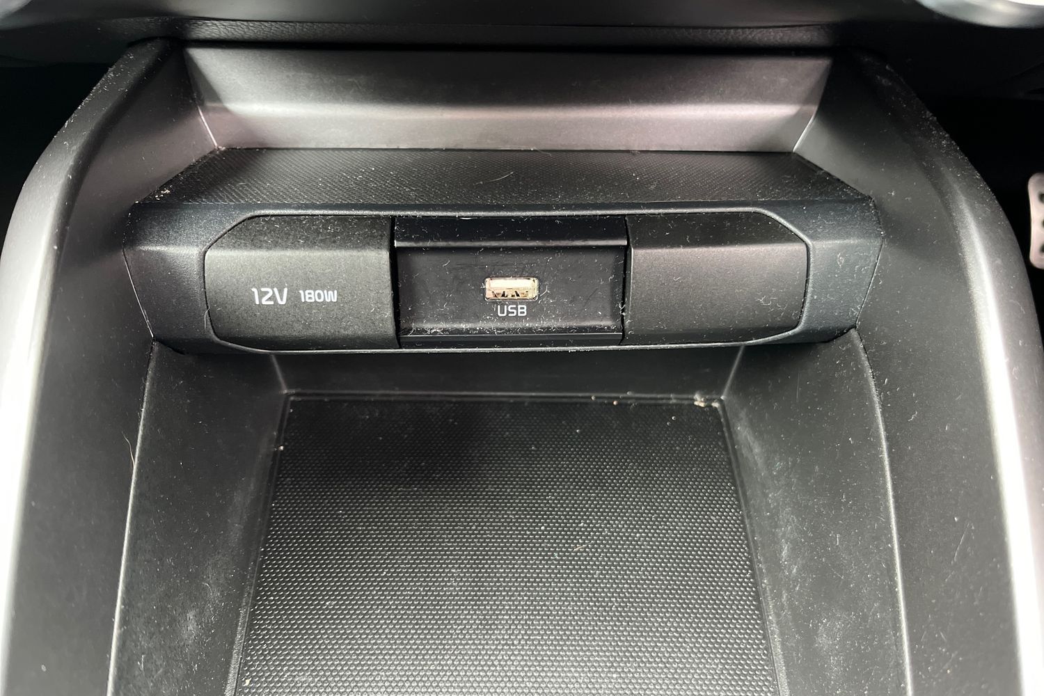 Kia STONIC Photo 39