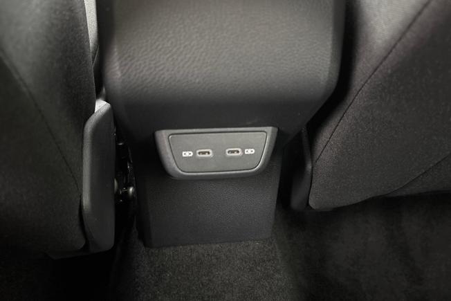 VOLKSWAGEN Polo Photo 31