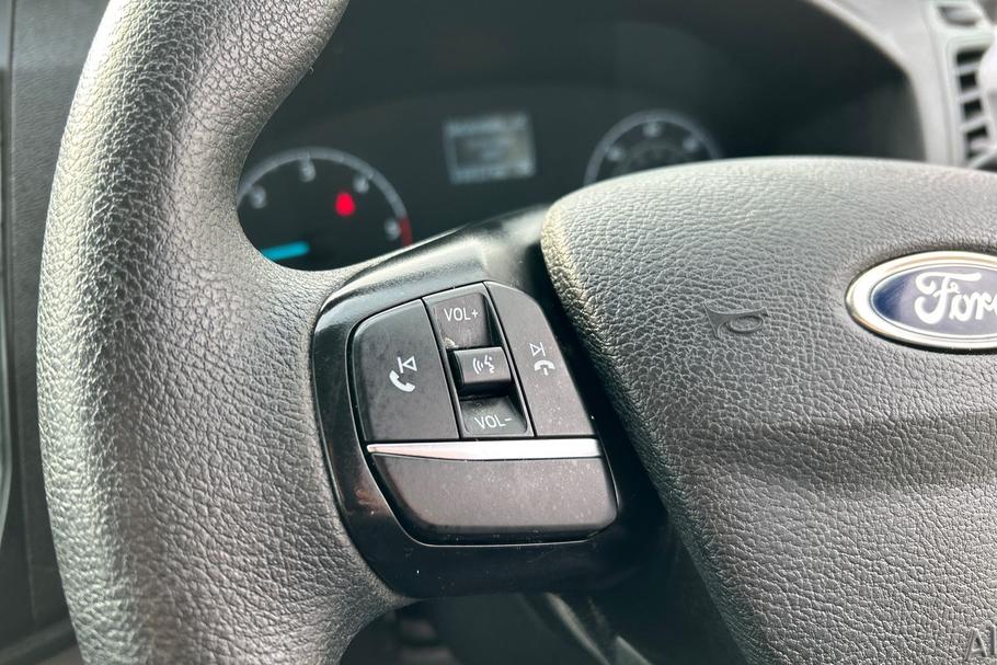 Used FORD TRANSIT CUSTOM NL23YTN 33