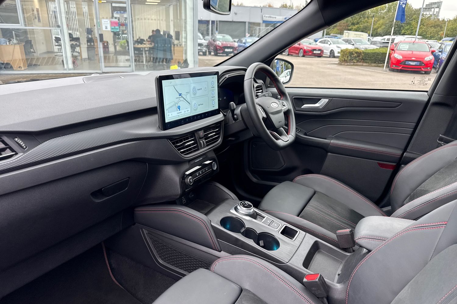Ford KUGA Photo 17