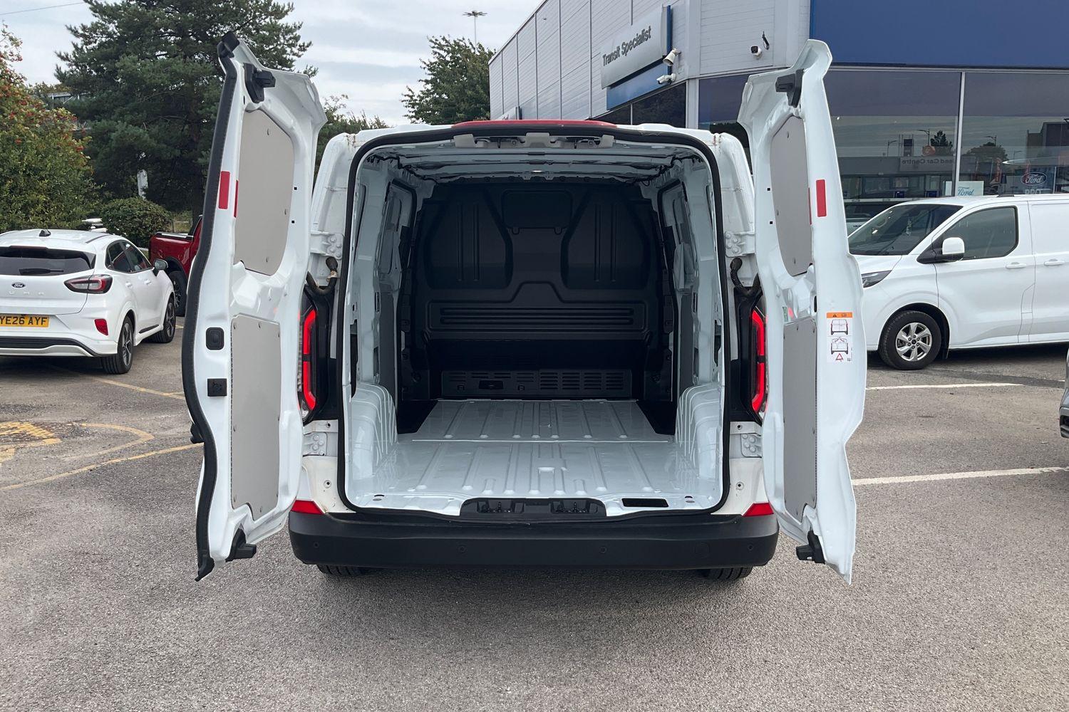 Ford E-Transit Custom Photo 5