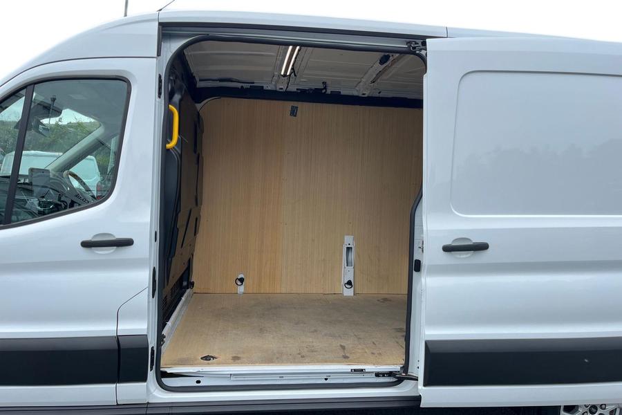 Ford TRANSIT Photo autoimg-785da52893327003c8e413520ad42581d5226c7e.jpg
