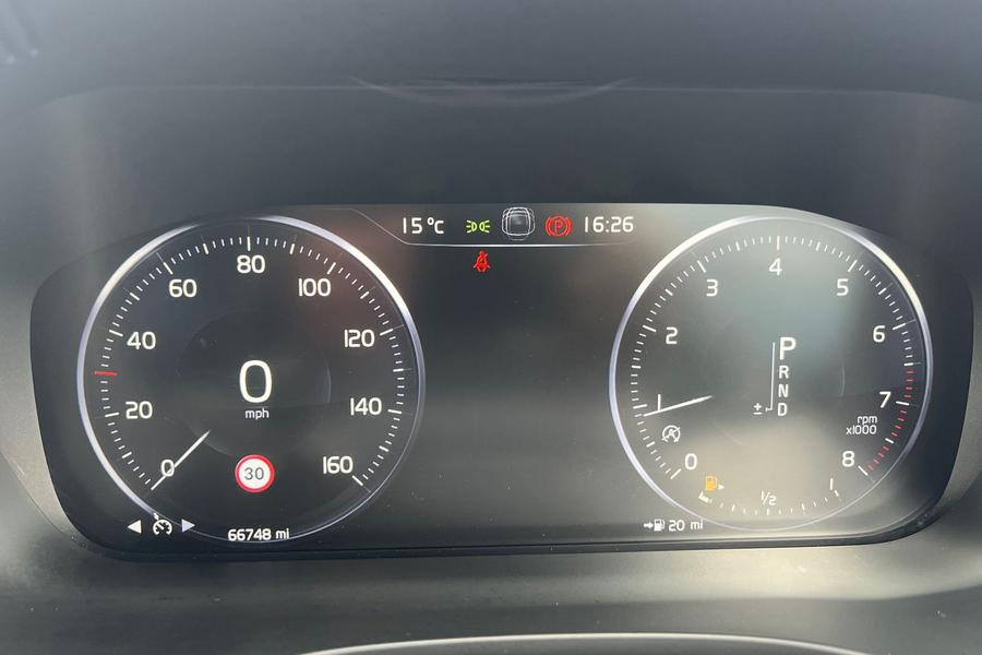 Volvo XC60 Photo autoimg-78621e6b061b5b5083d105bc43f8386326bd43d3.jpg