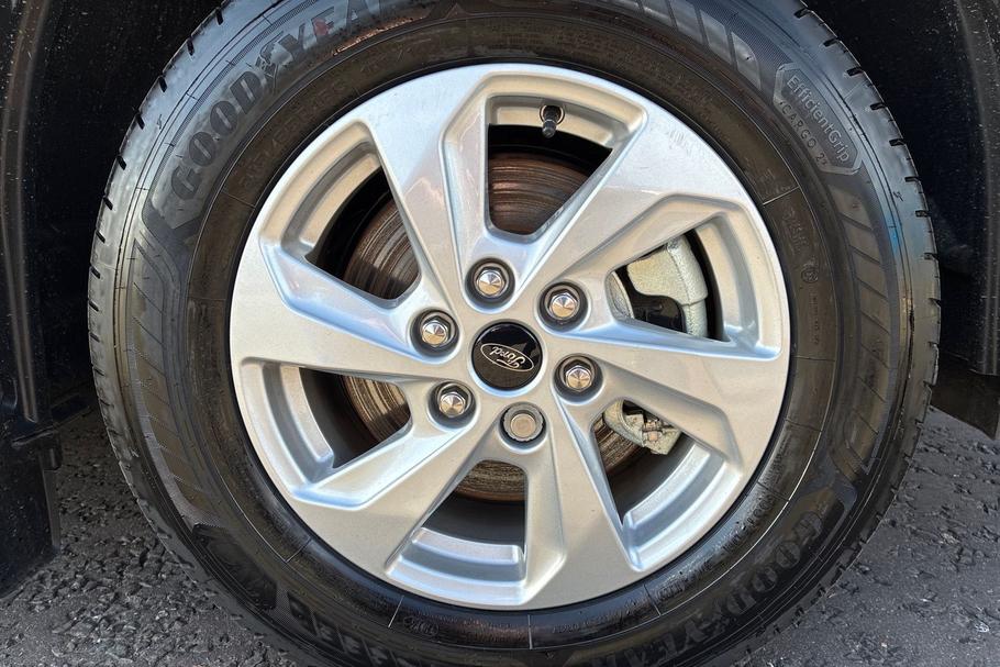 Used Ford TRANSIT CUSTOM SW26GWV 40