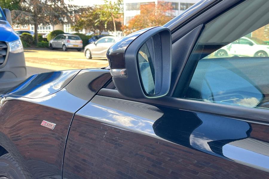 Ford Focus Photo autoimg-786b4097ae56fb8be491438a81d3060cb36c6ab2.jpg