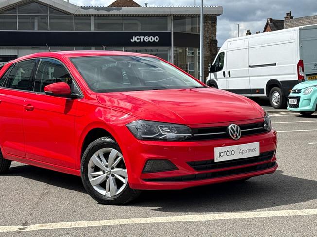 VOLKSWAGEN Polo Photo 24