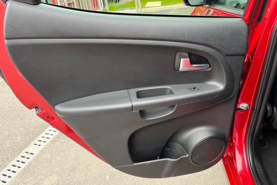 Kia Venga Photo autoimg-7871b8ff20c80f193257949958136b142647c750.jpg