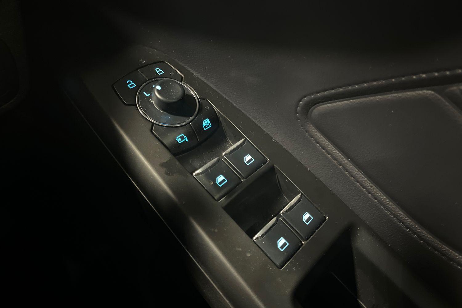 Ford Focus Photo 15