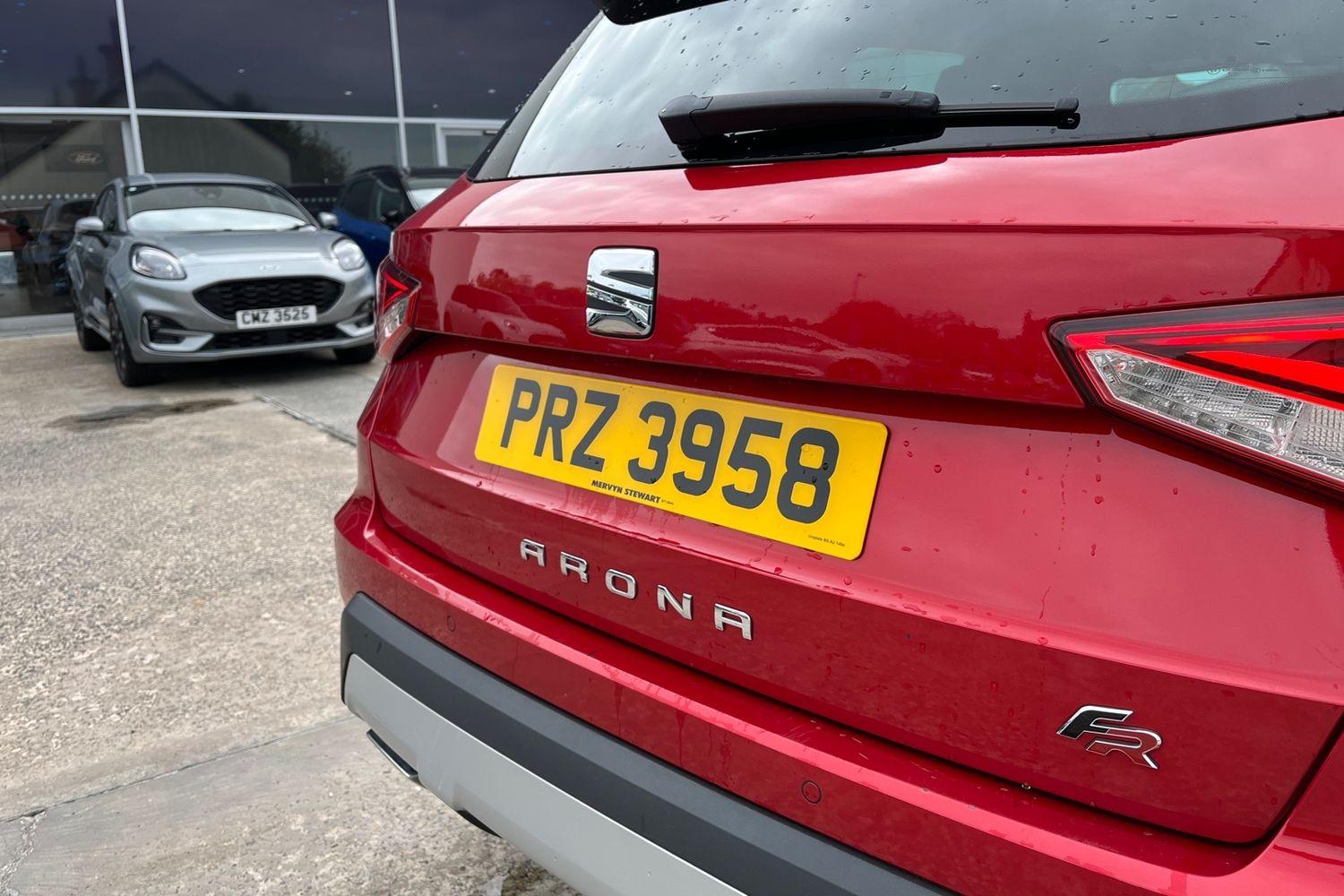 SEAT ARONA Photo 39