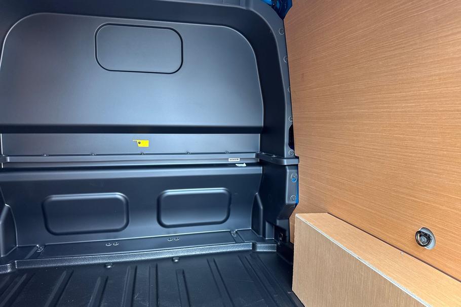 Used Ford TRANSIT CUSTOM WR75EDJ 4