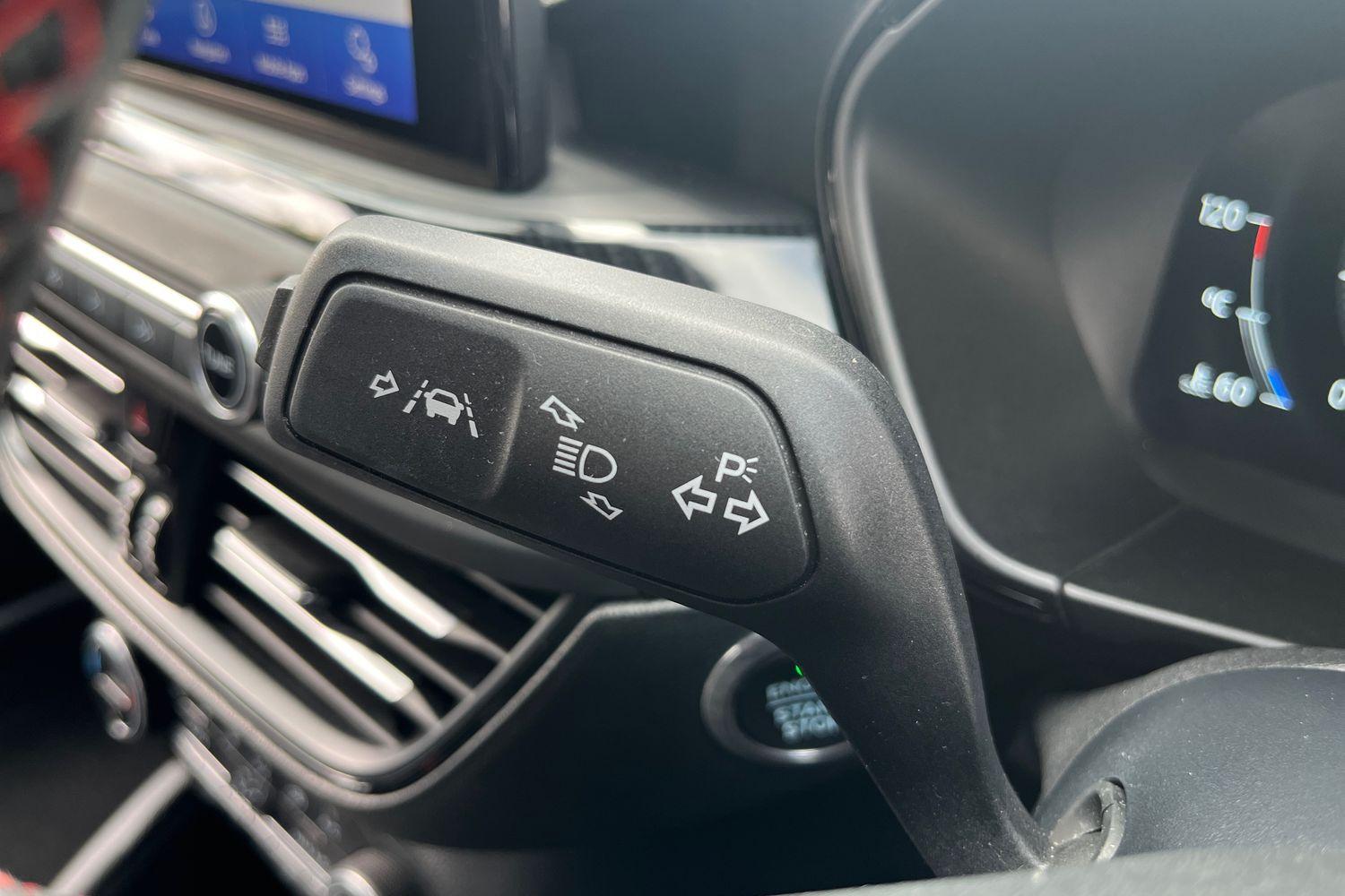 Ford FOCUS Photo 13