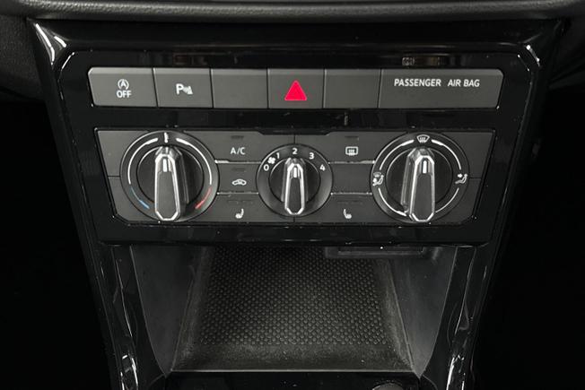 Volkswagen T-Cross Photo 22