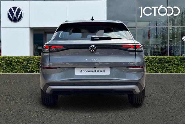 VOLKSWAGEN T-Roc Photo 7